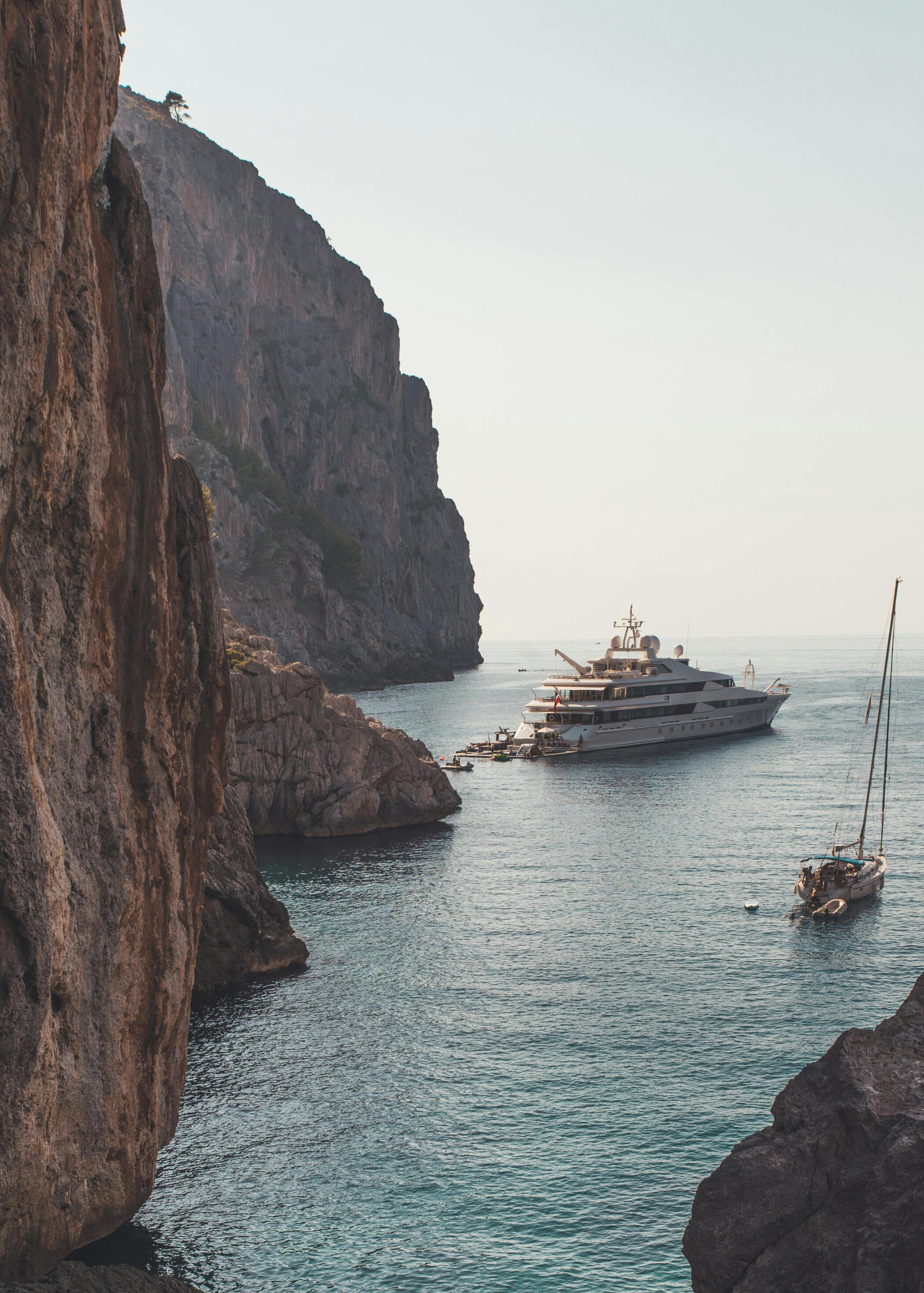 Location de yacht privé et excursions en bateau dans les criques de Majorque
